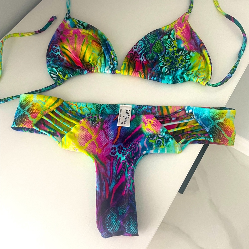 Lulu Fama Bikini set